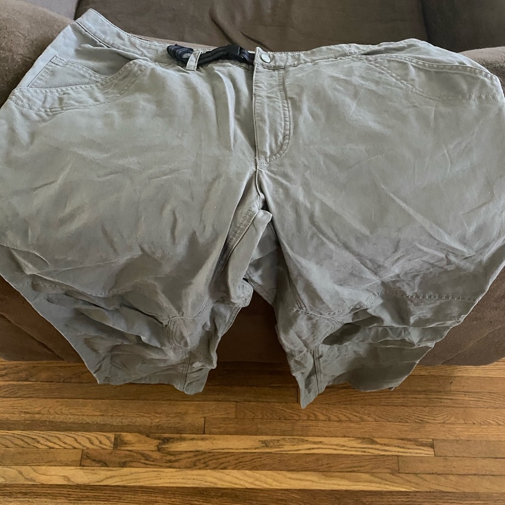 Mountain Hardware Khakis